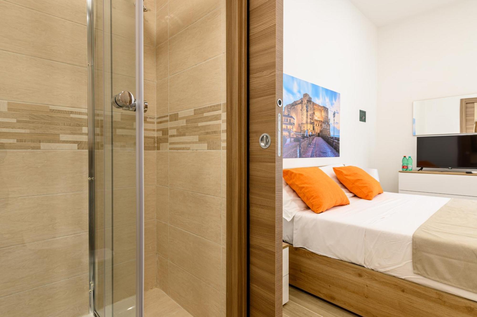Domus Romeo Apartment Наполи Екстериор снимка