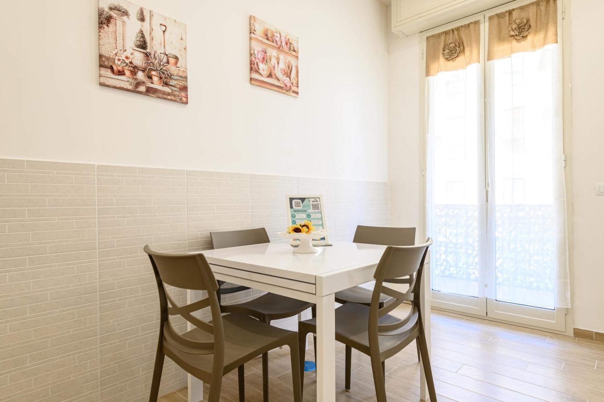 Domus Romeo Apartment Наполи Екстериор снимка